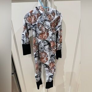 Maisoe + grae grow with me Football Print Kids Onesie